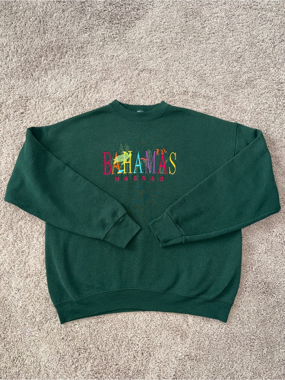 VTG 90s Fruit of the Loom Nassau Bahamas Embroidered Sweatshirt XL